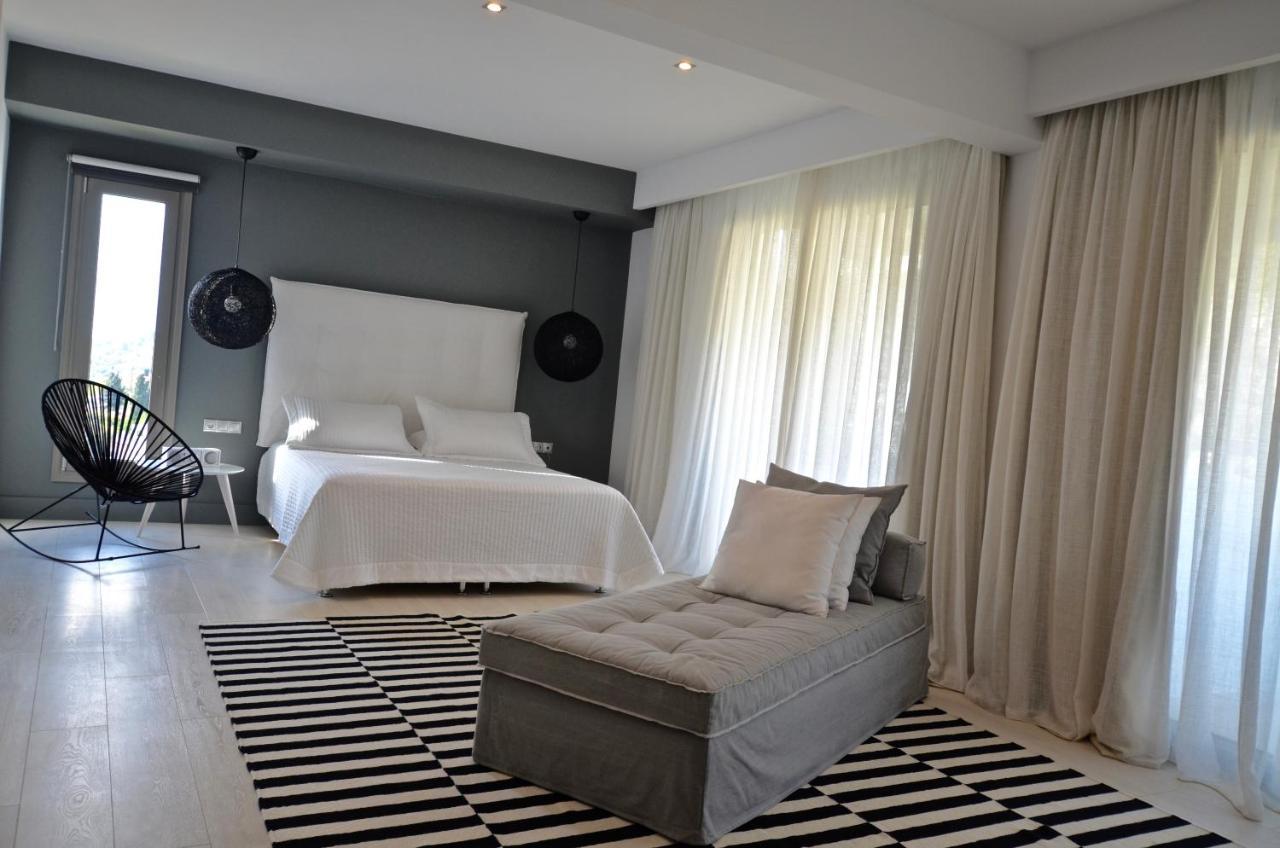 Ino Hotel & Suites Kalámion Dış mekan fotoğraf